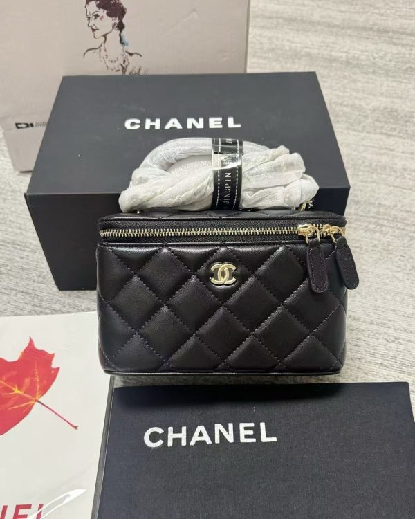 Chanel Vanity Bag Black