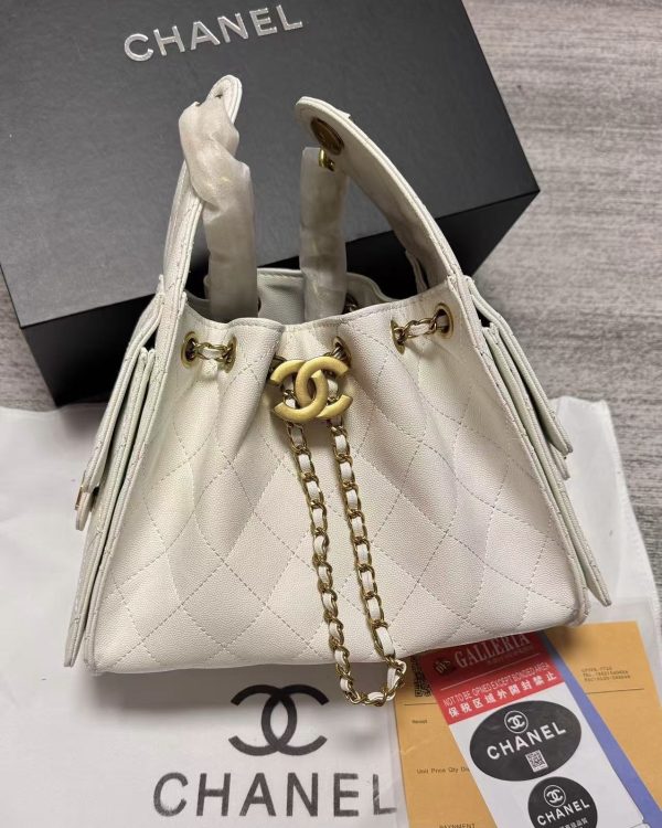 Chanel C25 White