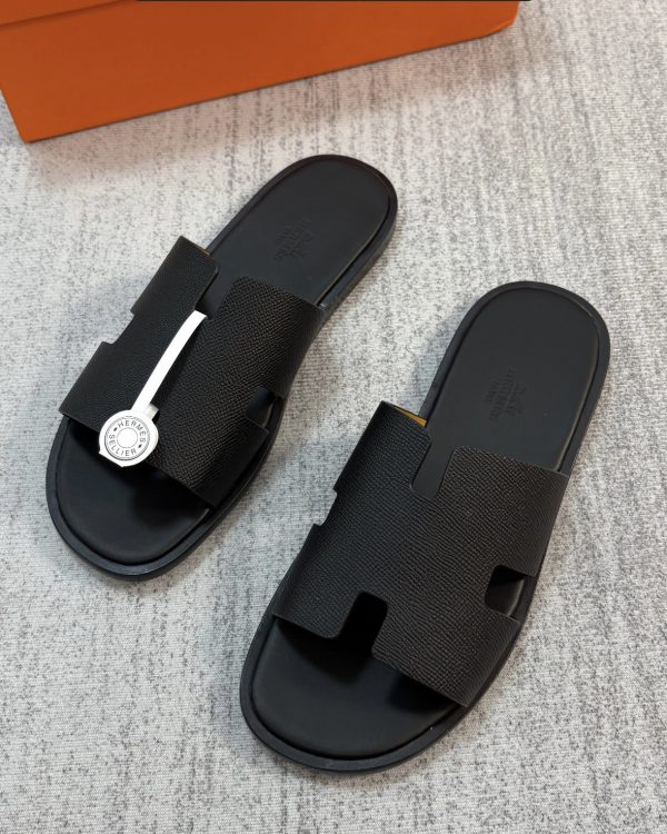 Hermés Izmir Black Caviar
