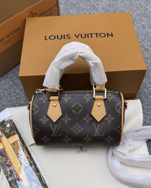 Louis Vuitton Speedy Nano